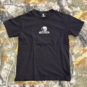 Y2K Skates Skateboarding Skull Shirt Vintage Skates Shirt